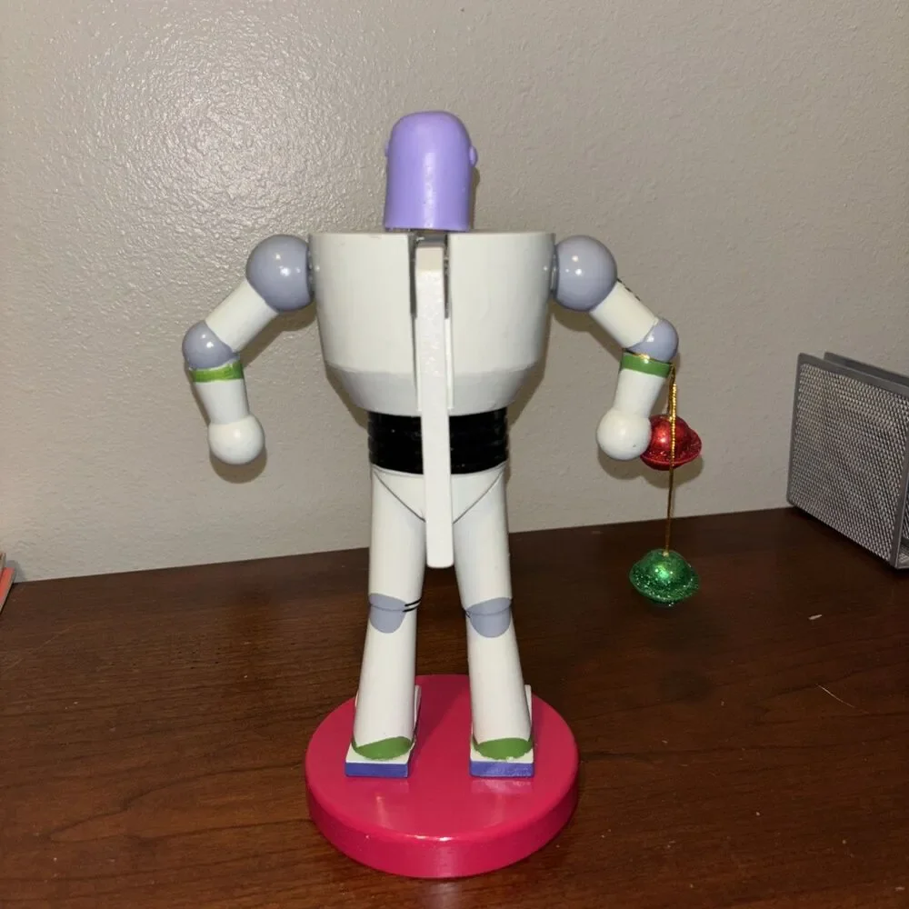 Kurt Adler 11-Inch Disney Buzz Light Year Nutcracker Grey/Green